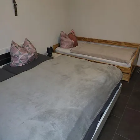 Benjamin Apartment